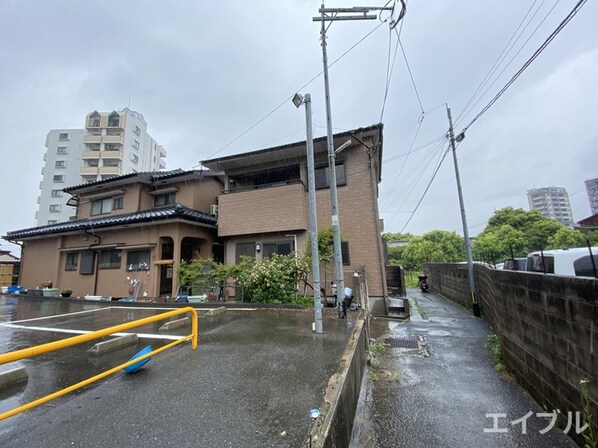 酒井戸建ての物件外観写真